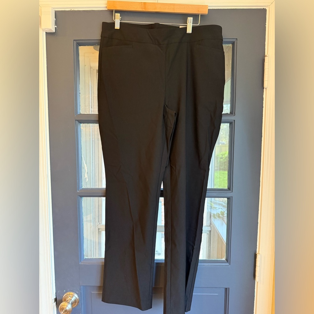 NWT Chico’s Bridgette Slim Classic Black Straight-Leg Dress Pants 25 R